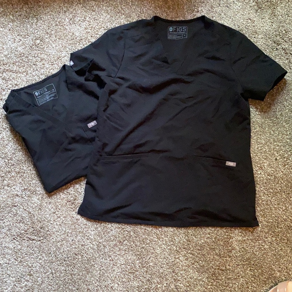 Two black figs scrub tops